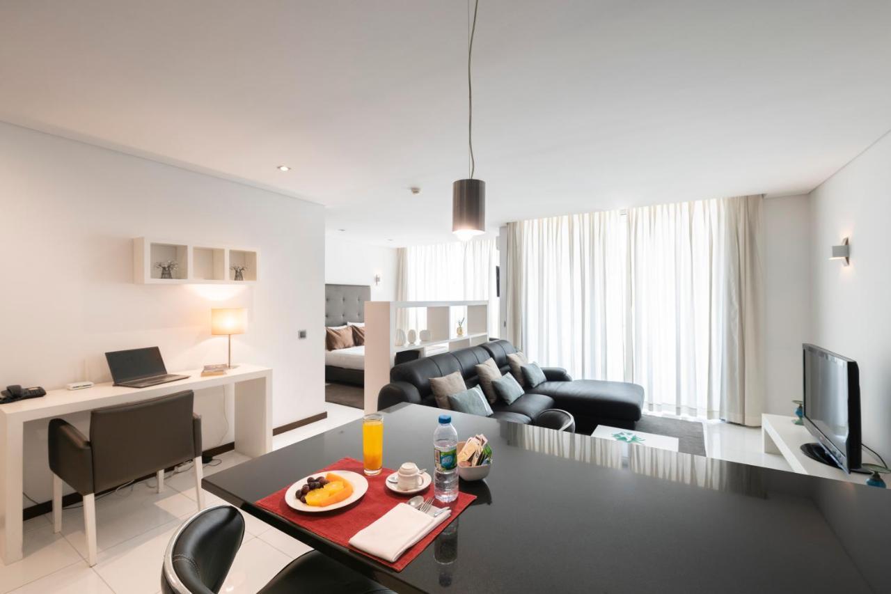 Rk Suite Hotel Luanda Buitenkant foto