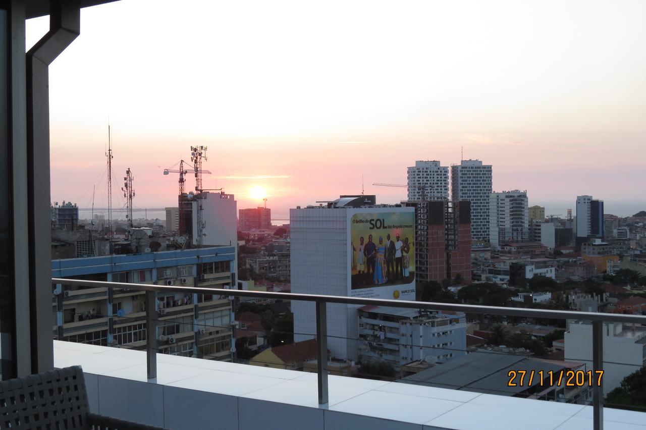 Rk Suite Hotel Luanda Buitenkant foto