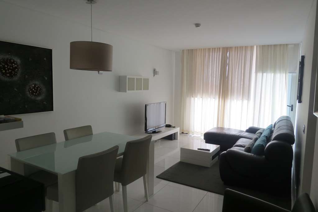 Rk Suite Hotel Luanda Kamer foto